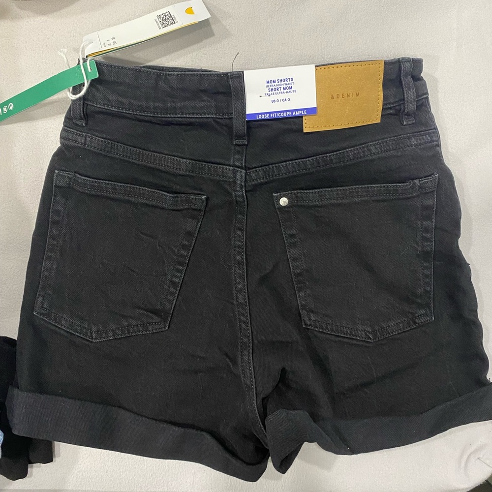 NWT never worn. Too small for me